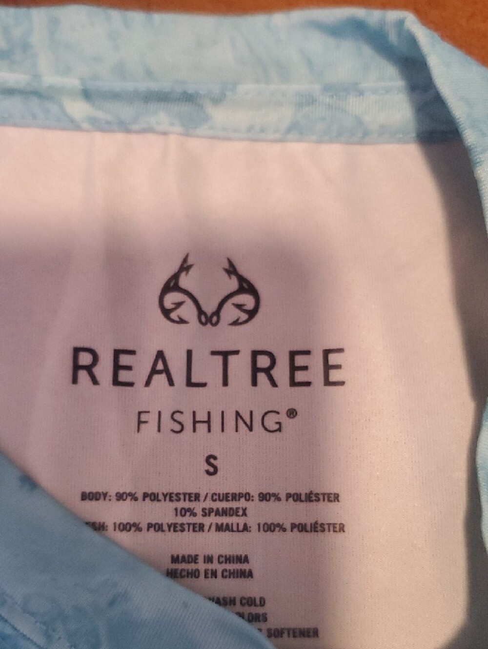 Realtree Men's Long Sleeve Shirt Light Blue Marble Print - Picture 2 of 2